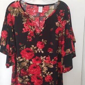 Plus size women floral blouse